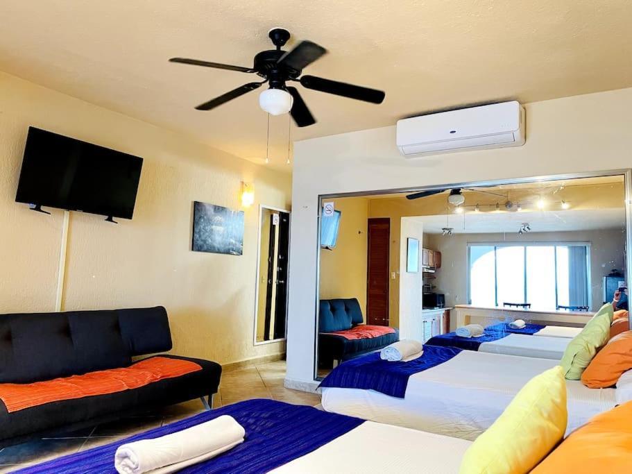 Punta Me Apartment Beach Front In The Hotel & Waterpark Канкун Екстер'єр фото