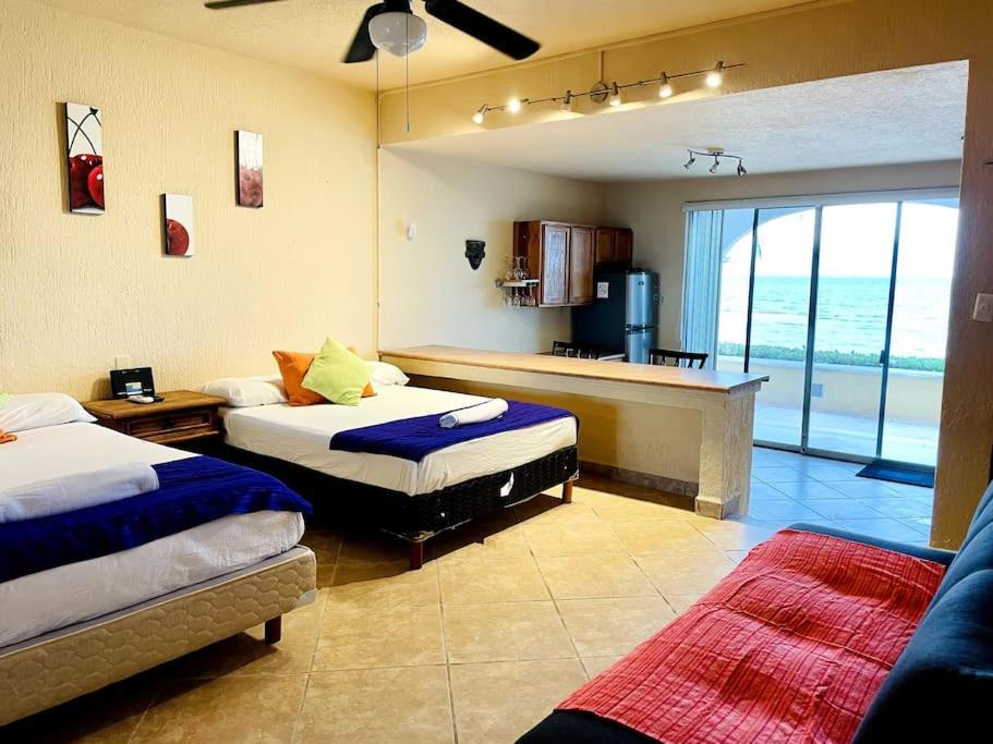Punta Me Apartment Beach Front In The Hotel & Waterpark Канкун Екстер'єр фото
